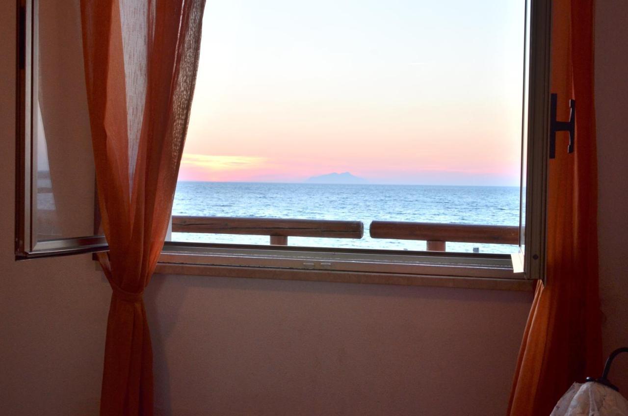 Casa Al Mare Con Splendida Vista Sul Mare Villa Petrosino Exteriör bild